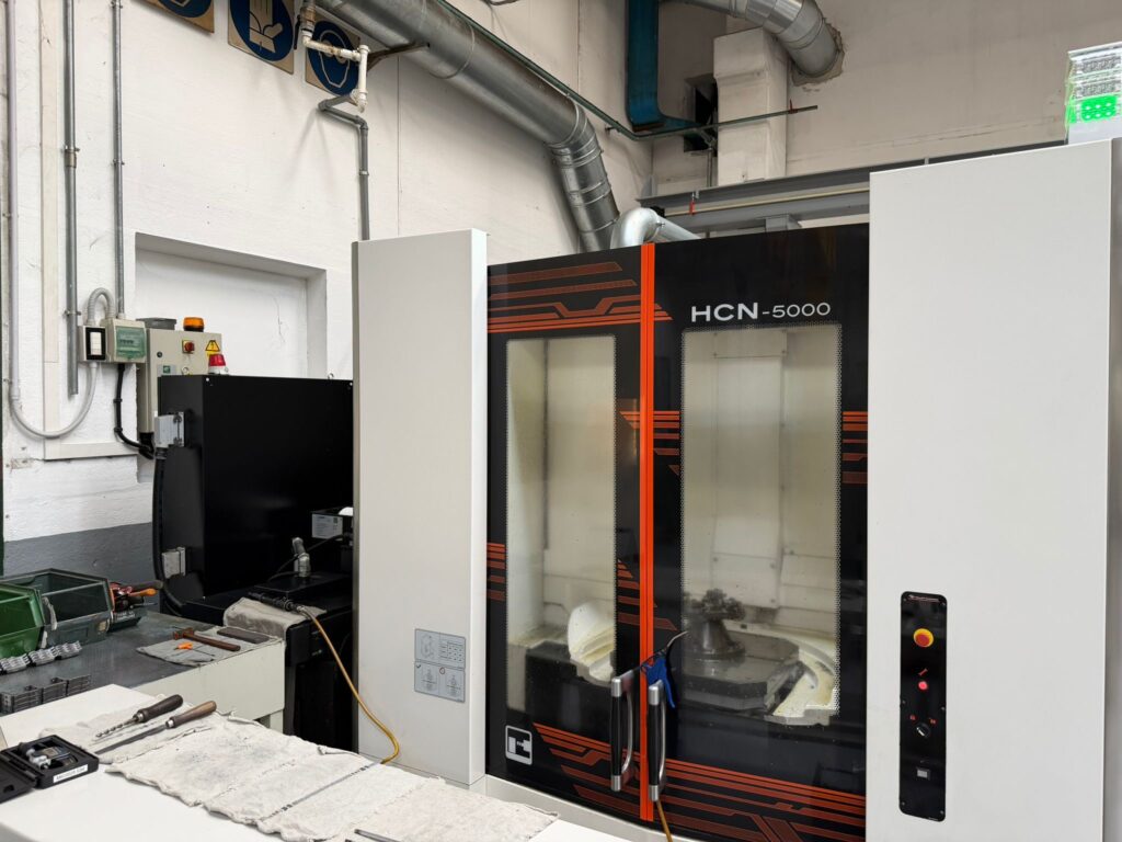 buy used Mazak HCN 5000