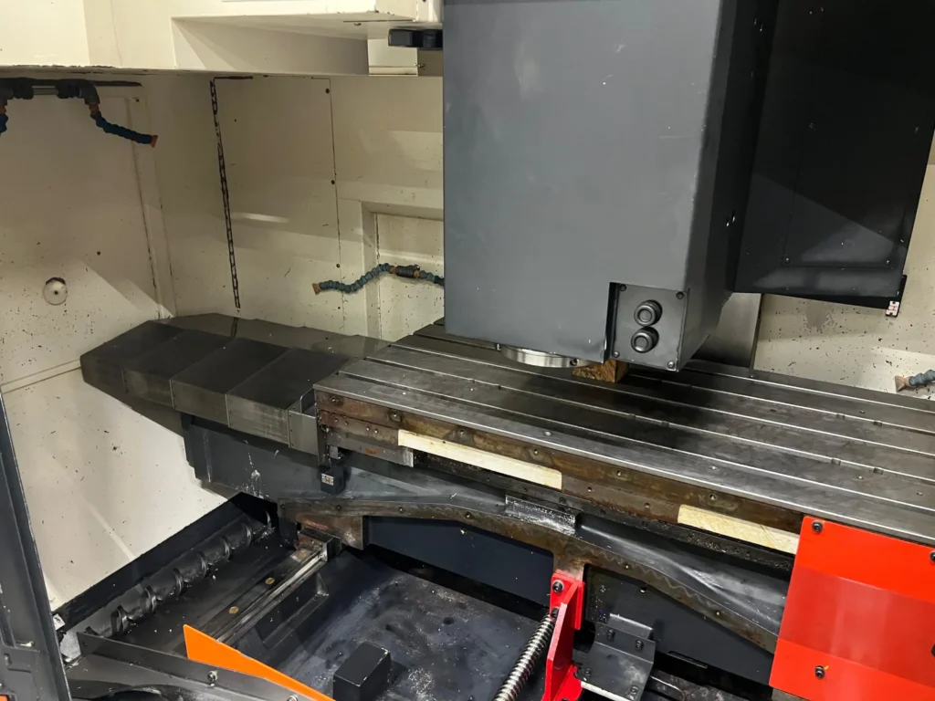 mazak-vertikal-baz-innenraum-scaled