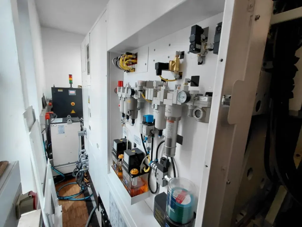 used-mazak-integrex-100-hs-7-1