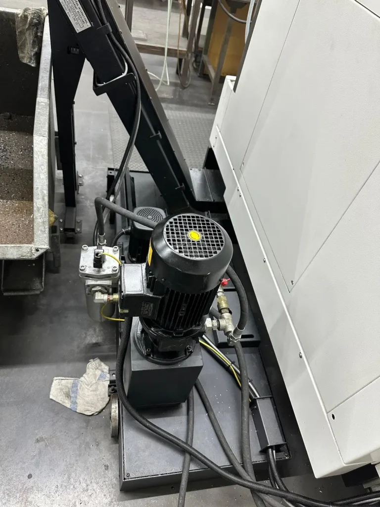 Mazak-VCN-530-C-Hochdruckpumpe