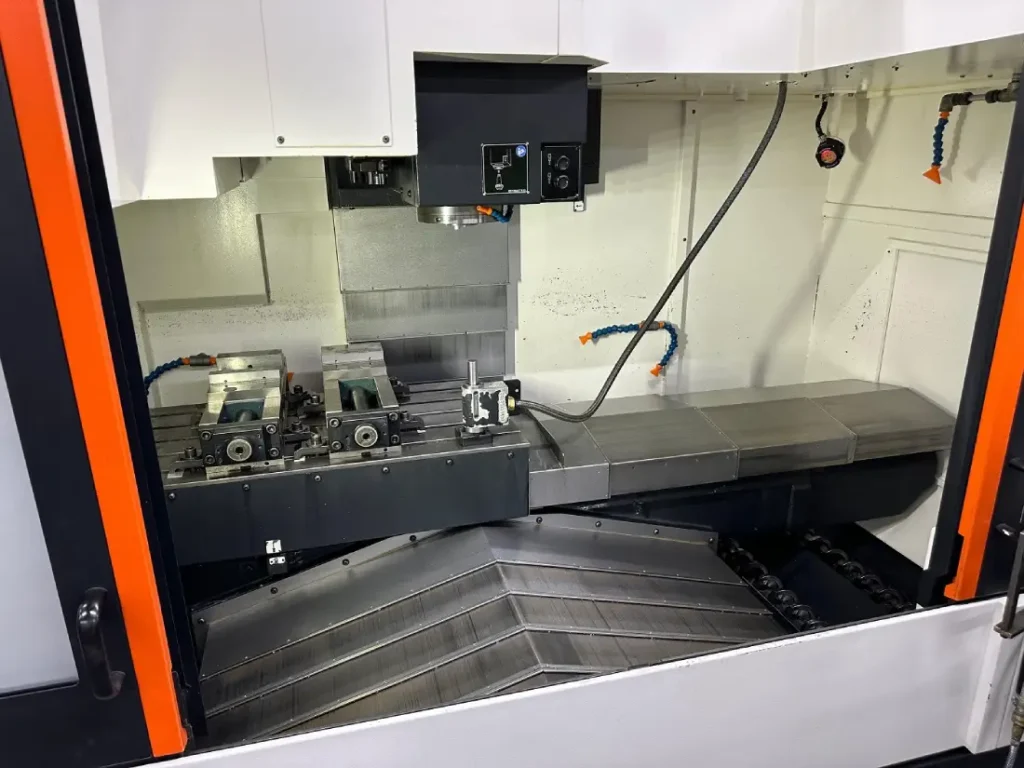 Mazak-VCN-530-C-Innenraum