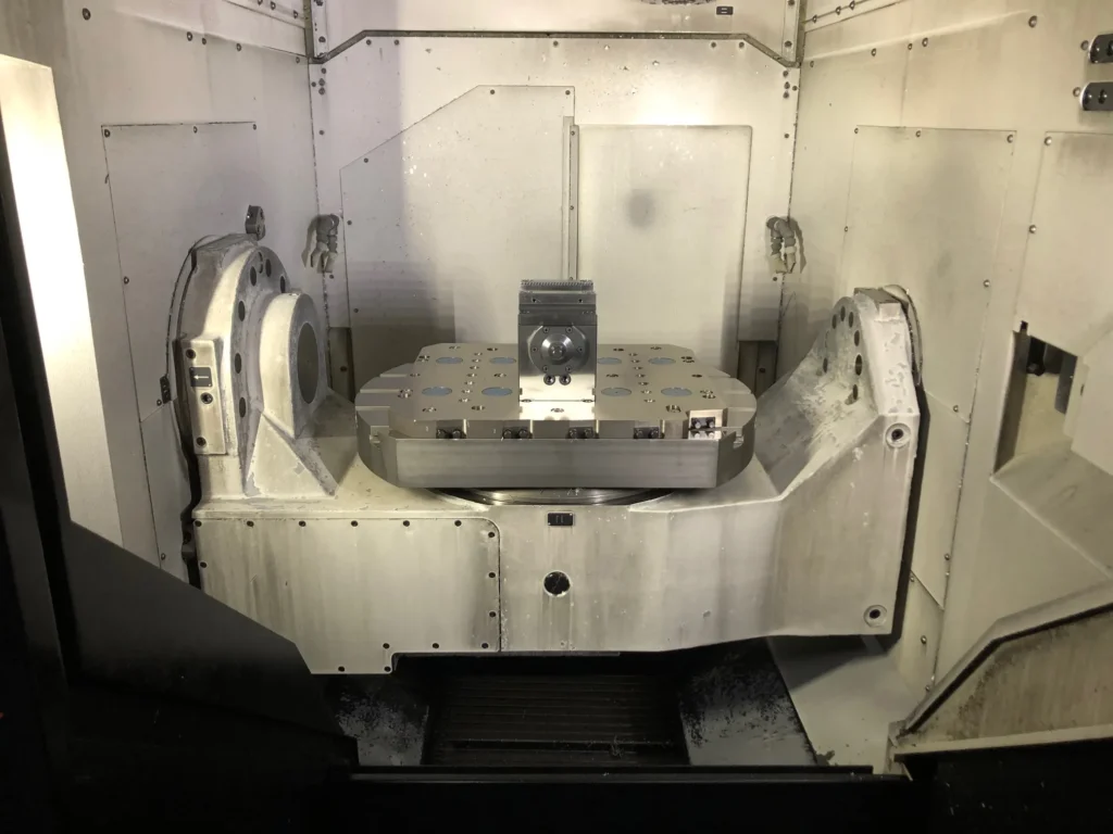 Mazak-Variaxis-i-700-4