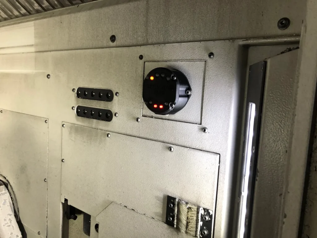 Mazak-Variaxis-i-700-7