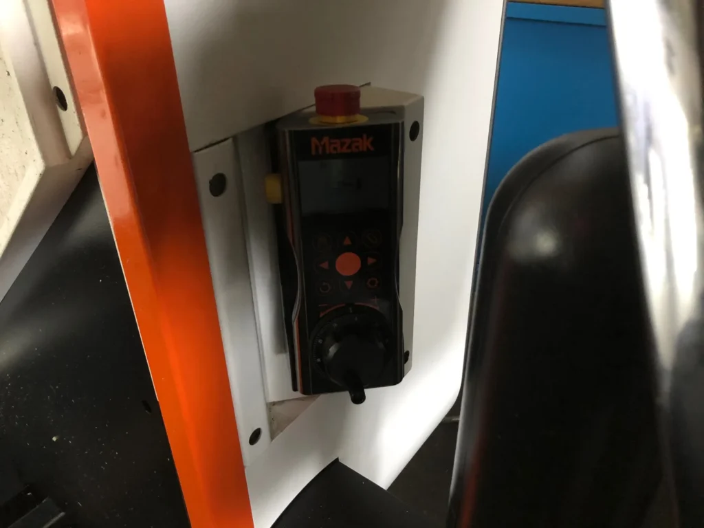 Mazak-Variaxis-i-700-8