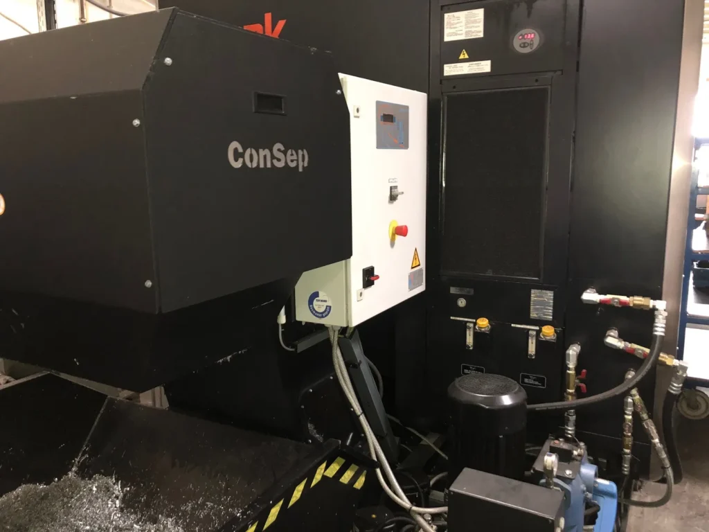 Mazak-Variaxis-i-700-9