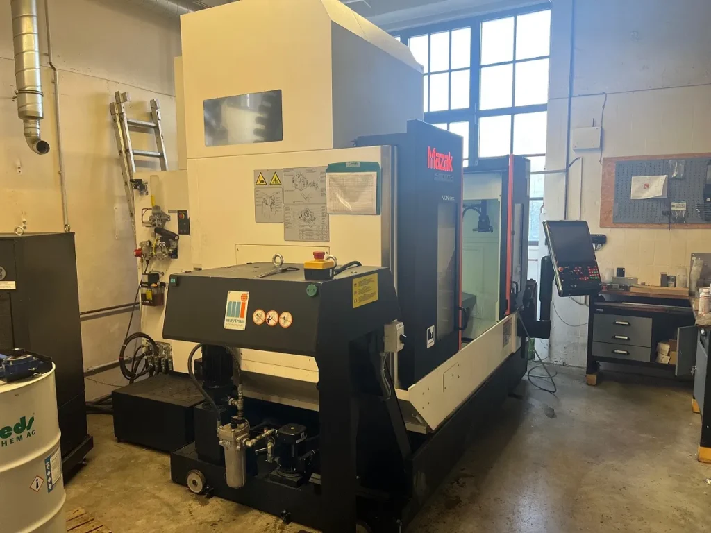 Mazak-VCN-530C-2-1