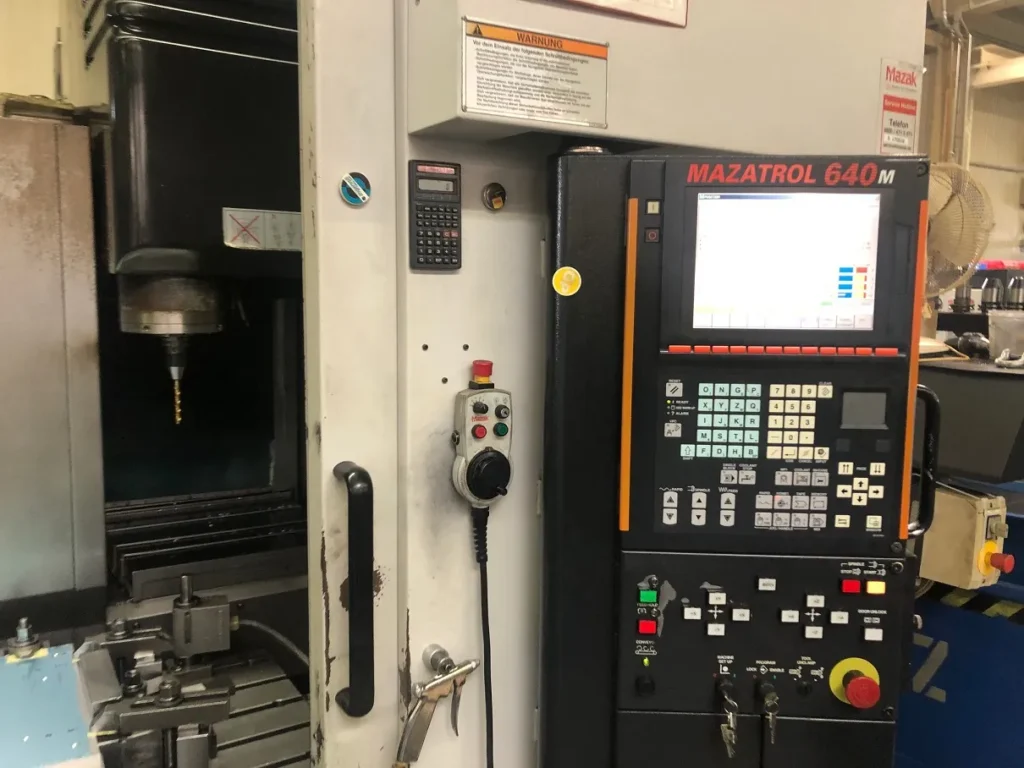Mazak-VTC-200-B-II-2004-3