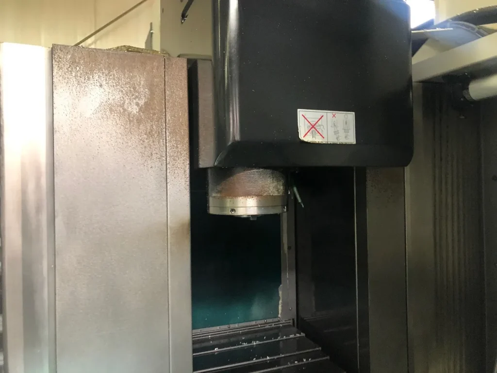 Mazak-VTC-200-B-II-2004-4