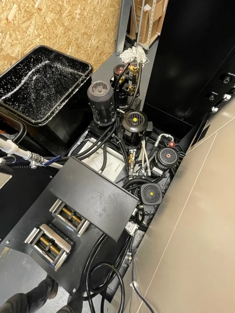 Mazak-Variaxis-C600-4