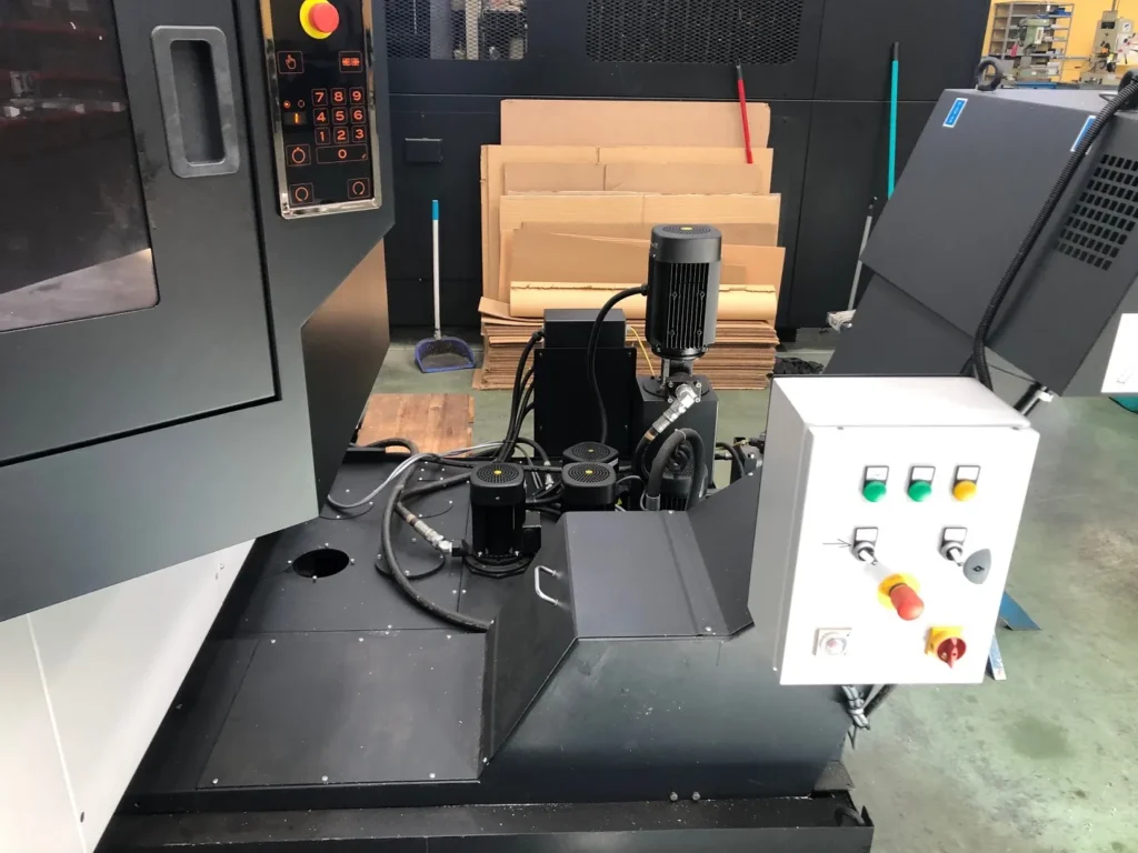 Mazak-Variaxis-J-600-5X-14