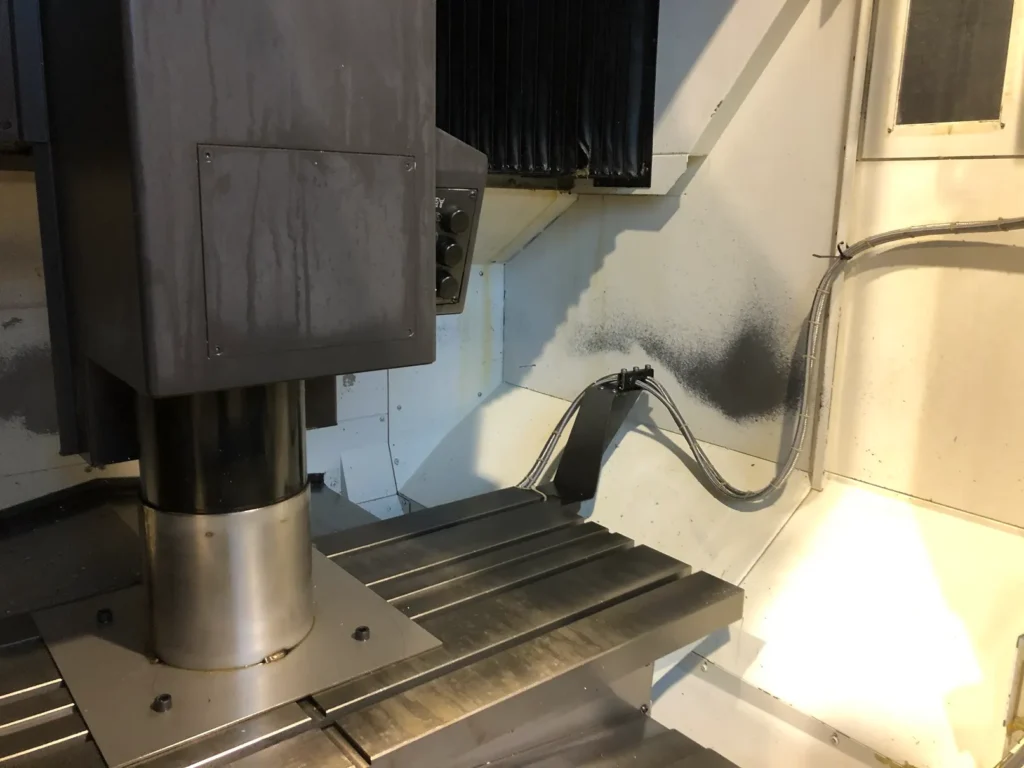 Okuma-Genos-M560R-4
