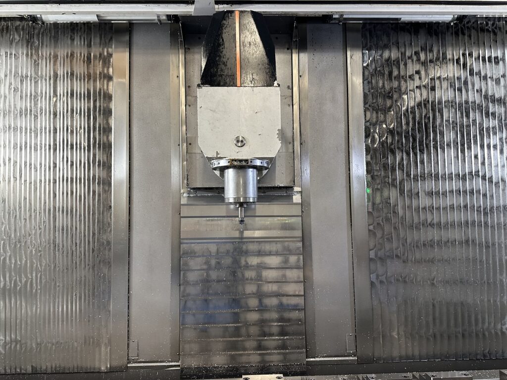 Mazak-VTC-800-30-SR-gebrauchtmaschine-2