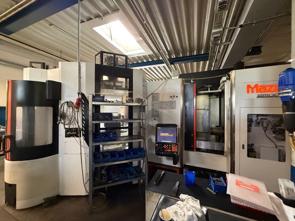 gebraucht-horizontal-zentrum-Mazak-HCN-5000-1